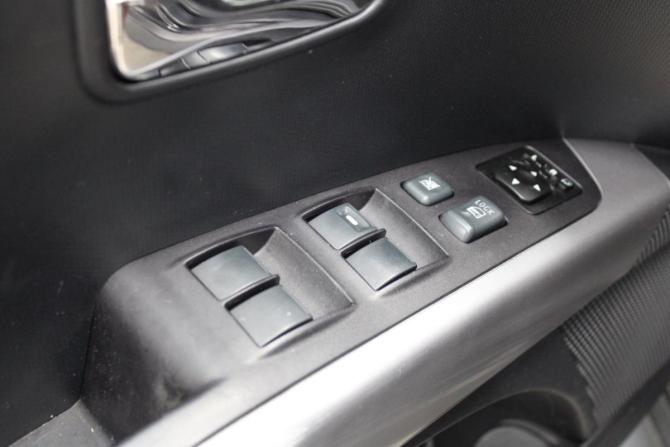 Mitsubishi Outlander II Рестайлинг с пробегом 2012 года, цена 1 283 000 рублей, 210000 км, внедорожник, Автокод Объявления