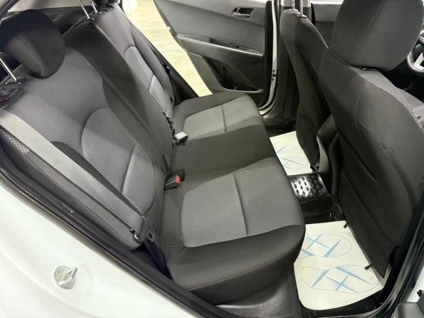Hyundai Creta I с пробегом 2019 года, цена 1 590 000 рублей, 151612 км, внедорожник, Автокод Объявления