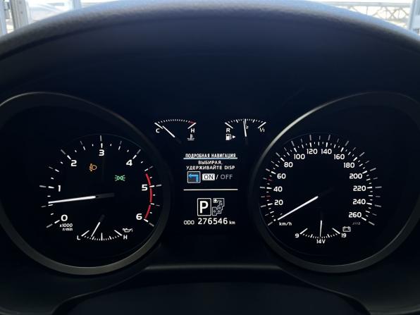 Toyota Land Cruiser 200 Series Рестайлинг 1 с пробегом 2014 года, цена 4 120 000 рублей, 260000 км, внедорожник, Автокод Объявления