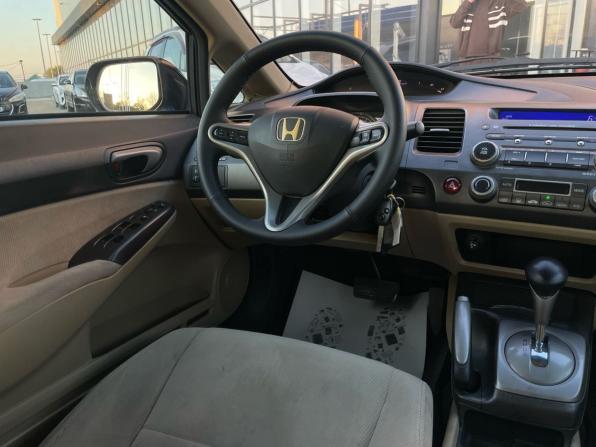 Honda Civic VIII Рестайлинг с пробегом 2008 года, цена 600 000 рублей, 354983 км, седан, Автокод Объявления
