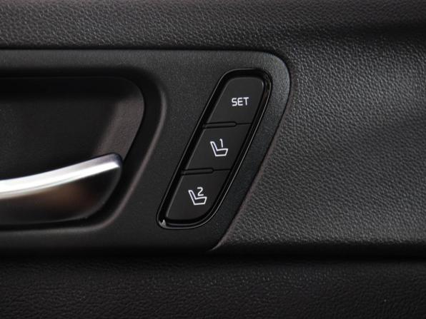 Kia Optima IV Рестайлинг с пробегом 2018 года, цена 2 169 000 рублей, 83401 км, седан, Автокод Объявления