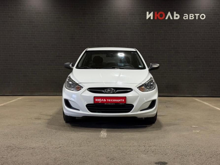 Hyundai Solaris I Челябинск  - изображение 2