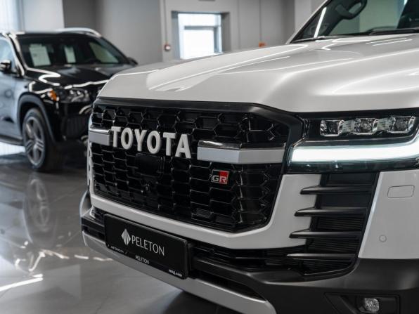 Toyota Land Cruiser 300 Series с пробегом 2024 года, цена 14 000 000 рублей, 24 км, внедорожник, Автокод Объявления