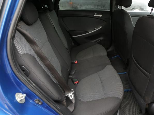 Hyundai Solaris I с пробегом 2011 года, цена 385 000 рублей, 277000 км, хэтчбек, Автокод Объявления