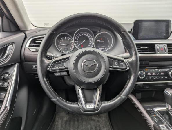 Mazda 6 III (GJ) Рестайлинг с пробегом 2016 года, цена 1 717 000 рублей, 160054 км, седан, Автокод Объявления