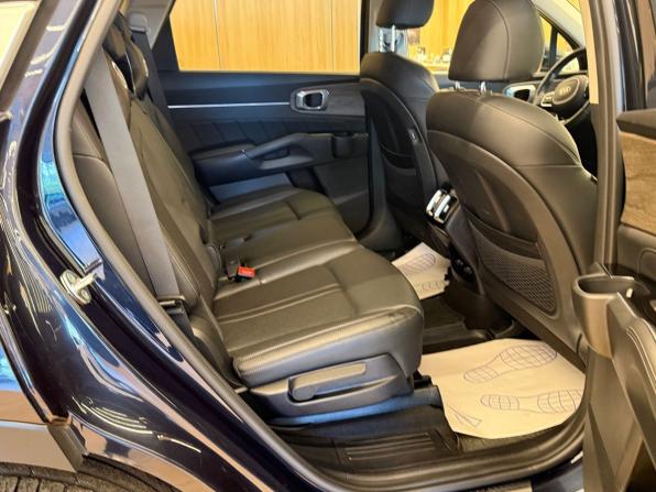 Kia Sorento IV с пробегом 2021 года, цена 2 748 000 рублей, 192000 км, внедорожник, Автокод Объявления