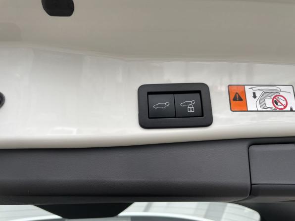 Toyota RAV4 VI (XA60) с пробегом 2026 года, цена 4 098 000 рублей, 73 км, внедорожник, Автокод Объявления