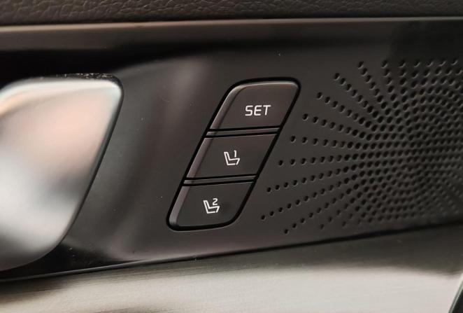 Kia K5 III с пробегом 2021 года, цена 2 650 000 рублей, 91586 км, седан, Автокод Объявления