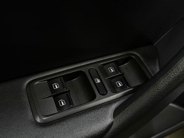 Skoda Yeti I Рестайлинг с пробегом 2015 года, цена 1 300 000 рублей, 189429 км, внедорожник, Автокод Объявления