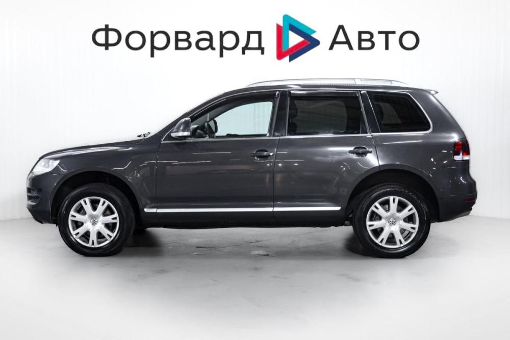 Volkswagen Touareg I Рестайлинг Тюмень  - изображение 5