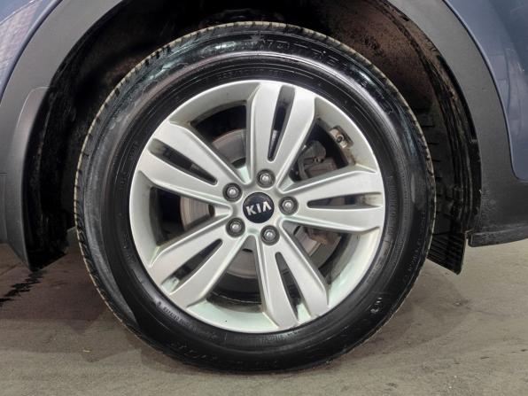 Kia Sportage IV с пробегом 2017 года, цена 1 350 000 рублей, 300200 км, внедорожник, Автокод Объявления