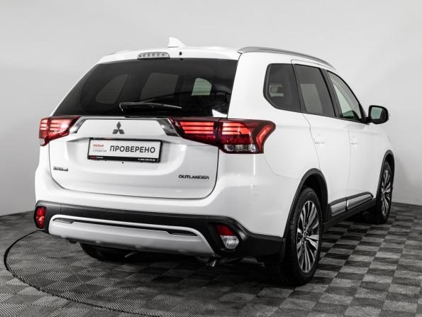 Mitsubishi Outlander III Рестайлинг 3 с пробегом 2019 года, цена 1 999 000 рублей, 126385 км, внедорожник, Автокод Объявления