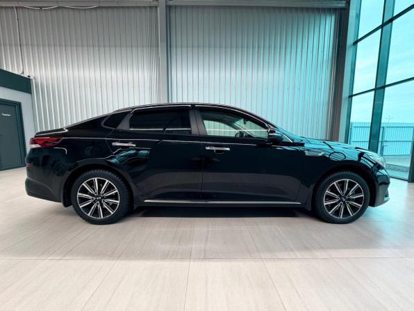 Kia Optima IV Рестайлинг с пробегом 2018 года, цена 2 499 000 рублей, 120000 км, седан, Автокод Объявления