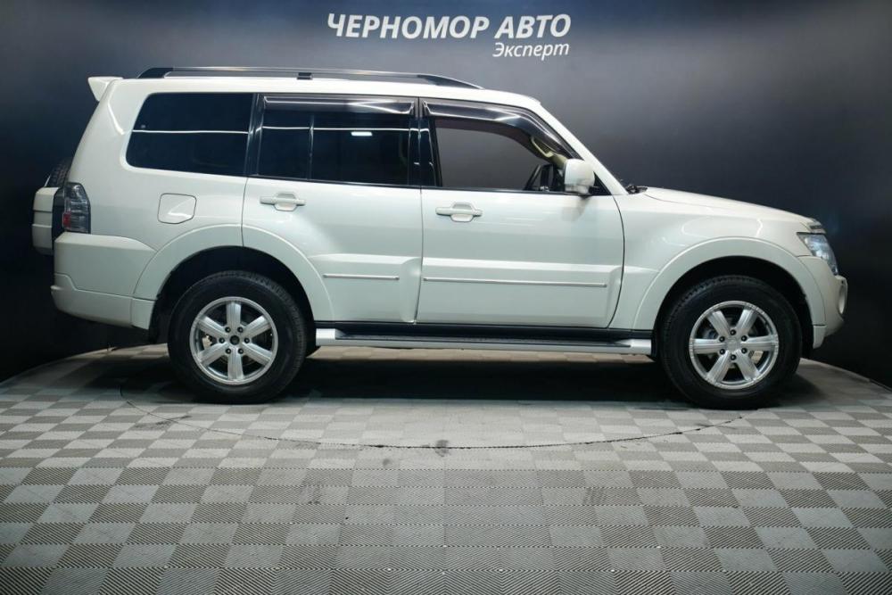 Mitsubishi Pajero IV Рестайлинг 1 Крым  - изображение 6