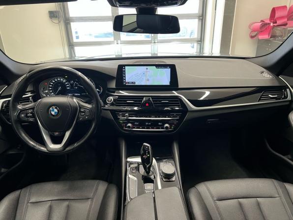 BMW 5 серии VII (G30/G31/G38) с пробегом 2017 года, цена 2 520 000 рублей, 200000 км, седан, Автокод Объявления