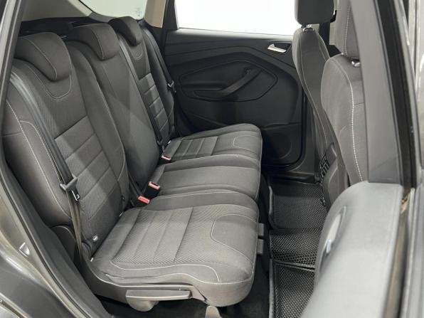 Ford Kuga II с пробегом 2016 года, цена 1 440 000 рублей, 170509 км, внедорожник, Автокод Объявления