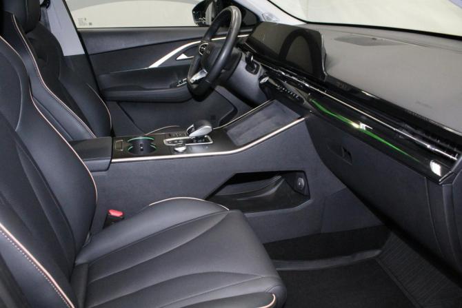 Omoda C5 I с пробегом 2023 года, цена 1 849 000 рублей, 31839 км, внедорожник, Автокод Объявления