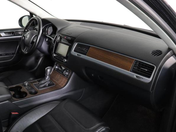 Volkswagen Touareg II с пробегом 2013 года, цена 1 397 000 рублей, 438001 км, внедорожник, Автокод Объявления