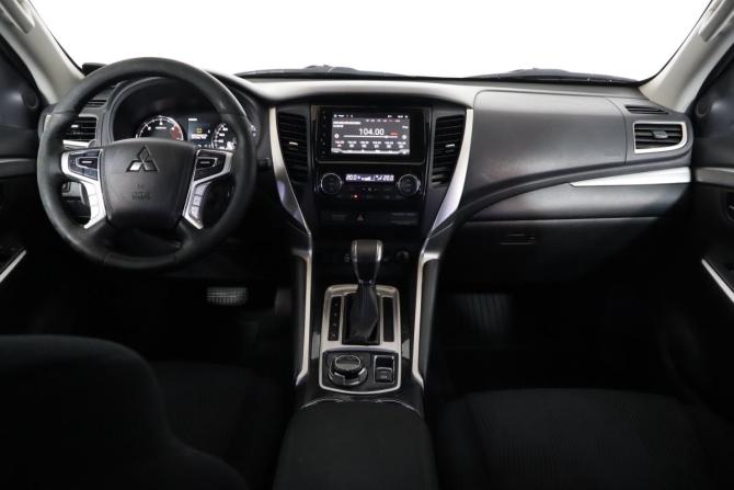 Mitsubishi Pajero Sport III с пробегом 2019 года, цена 2 299 000 рублей, 185600 км, внедорожник, Автокод Объявления