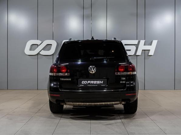 Volkswagen Touareg I Рестайлинг с пробегом 2007 года, цена 1 079 000 рублей, 204991 км, внедорожник, Автокод Объявления