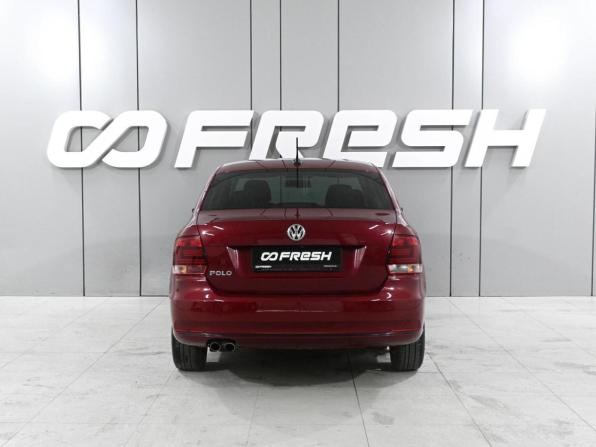 Volkswagen Polo V Рестайлинг с пробегом 2019 года, цена 1 579 000 рублей, 120347 км, седан, Автокод Объявления