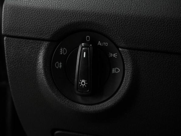 Skoda Octavia III (A7) с пробегом 2015 года, цена 1 349 000 рублей, 188125 км, лифтбек, Автокод Объявления