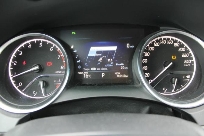 Toyota Camry VIII (XV70) с пробегом 2018 года, цена 2 400 000 рублей, 167000 км, седан, Автокод Объявления