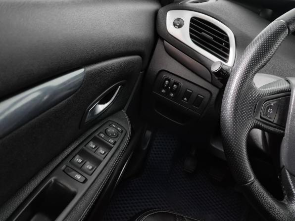 Renault Scenic III с пробегом 2009 года, цена 446 000 рублей, 343154 км, минивэн, Автокод Объявления