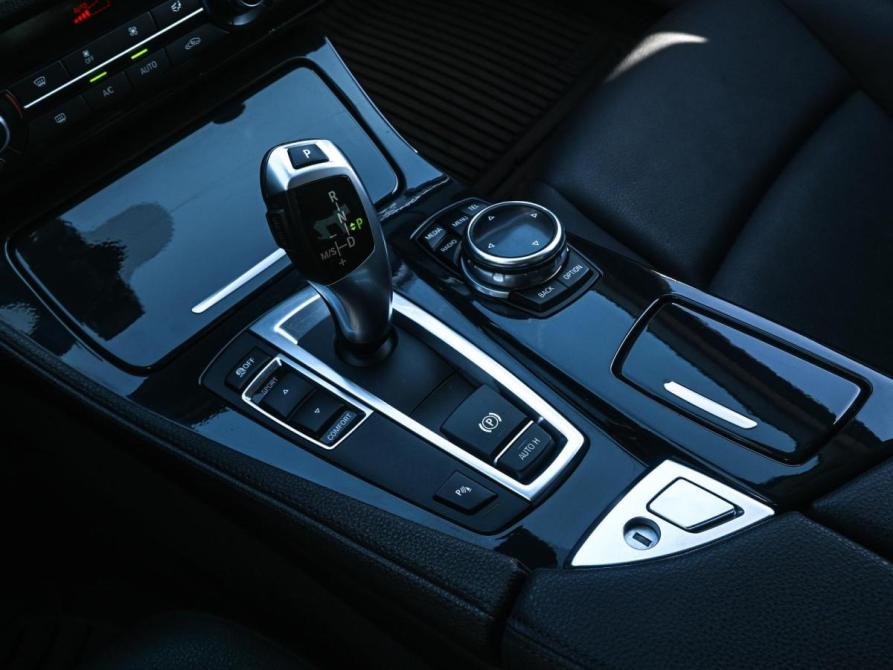 BMW 5 серии VI (F10/F11/F07) Рестайлинг Волгоград  - изображение 15