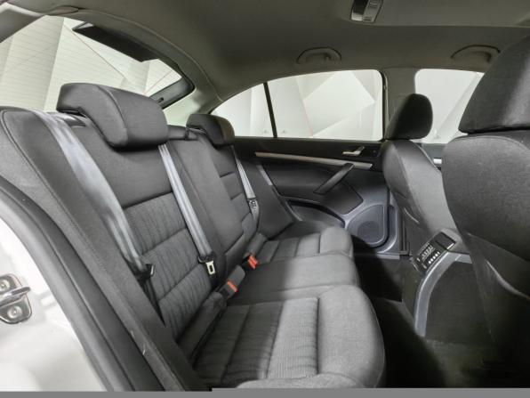 Skoda Octavia II (A5) Рестайлинг с пробегом 2013 года, цена 899 000 рублей, 126626 км, лифтбек, Автокод Объявления