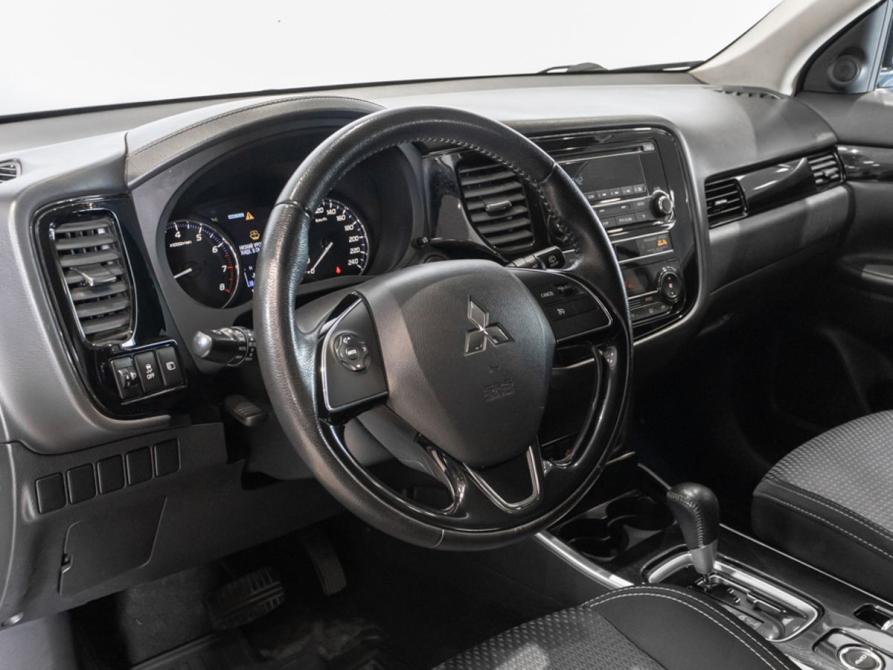 Mitsubishi Outlander III Рестайлинг 2 Казань  - изображение 5