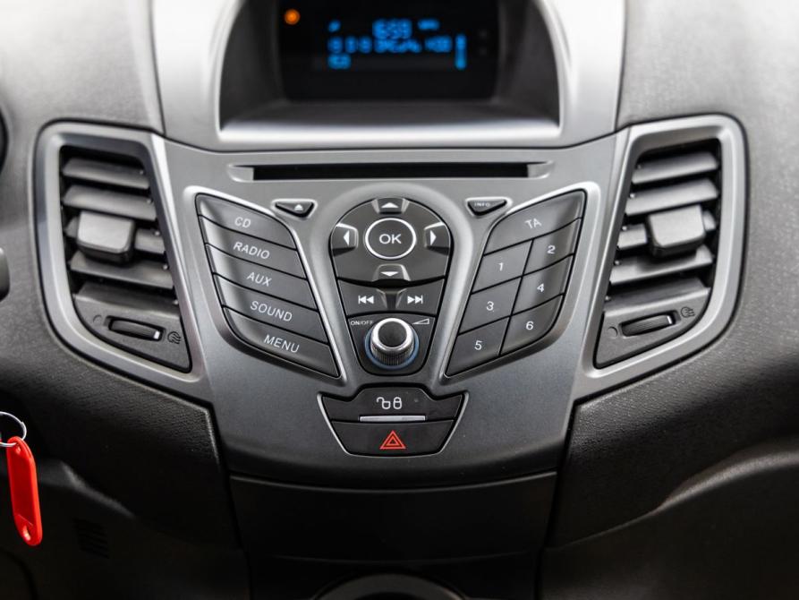 Ford Fiesta Mk6 Рестайлинг Волгоград  - изображение 20
