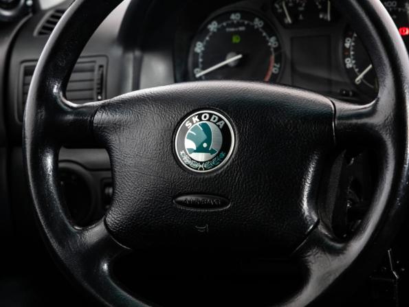 Skoda Octavia II (A5) с пробегом 2006 года, цена 499 000 рублей, 260880 км, лифтбек, Автокод Объявления