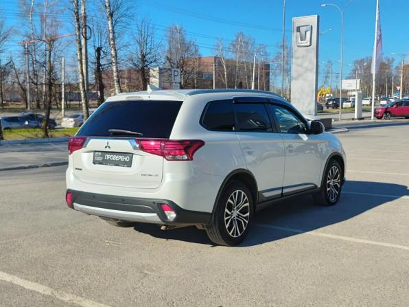 Mitsubishi Outlander III Рестайлинг 2 с пробегом 2018 года, цена 1 451 000 рублей, 175715 км, внедорожник, Автокод Объявления