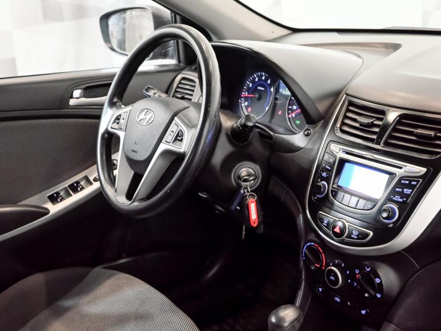 Hyundai Solaris I Екатеринбург  - изображение 11