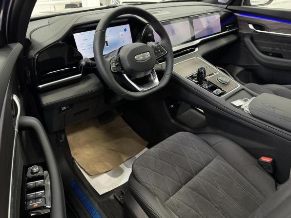 Новый Geely Monjaro I Рестайлинг 2025 года, цена 3 249 000 рублей, внедорожник, Автокод Объявления