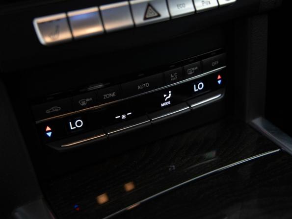 Mercedes-Benz E-Класс IV (W212 S212 C207) Рестайлинг с пробегом 2014 года, цена 1 899 000 рублей, 179324 км, седан, Автокод Объявления