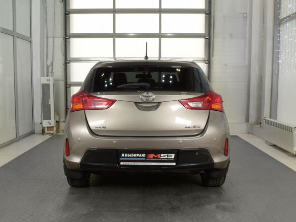 Toyota Auris II с пробегом 2013 года, цена 1 299 995 рублей, 118672 км, хэтчбек, Автокод Объявления