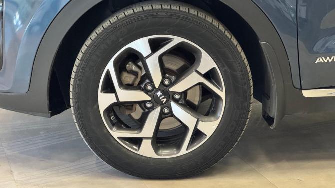 Kia Sportage IV Рестайлинг с пробегом 2018 года, цена 1 600 000 рублей, 163323 км, внедорожник, Автокод Объявления