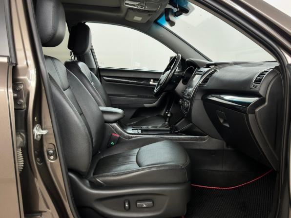 Kia Sorento II Рестайлинг с пробегом 2013 года, цена 1 380 000 рублей, 259131 км, внедорожник, Автокод Объявления