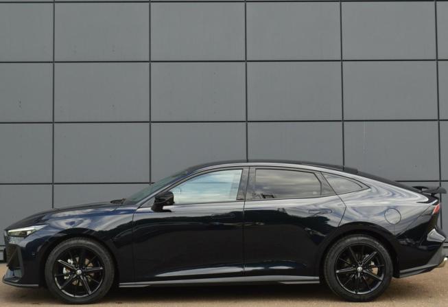 Changan UNI-V I с пробегом 2024 года, цена 2 319 000 рублей, 14000 км, лифтбек, Автокод Объявления