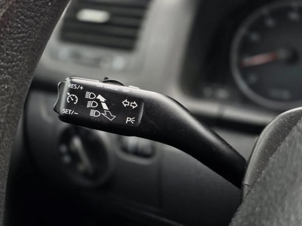 Volkswagen Golf V с пробегом 2008 года, цена 410 000 рублей, 213531 км, хэтчбек, Автокод Объявления