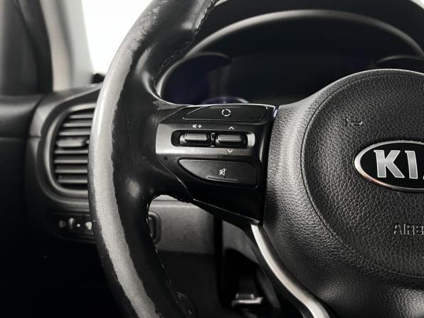 Kia Rio IV с пробегом 2018 года, цена 1 223 200 рублей, 172709 км, седан, Автокод Объявления