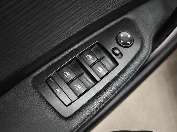 BMW 1 серии I (E81/E82/E87/E88) Рестайлинг с пробегом 2011 года, цена 1 050 000 рублей, 65429 км, хэтчбек, Автокод Объявления
