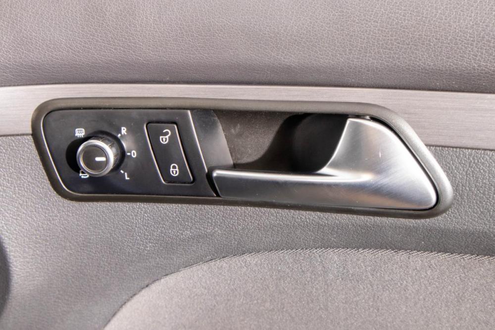 Volkswagen Touran I Рестайлинг 2 Барнаул  - изображение 12