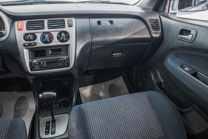 Honda HR-V I Рестайлинг с пробегом 2004 года, цена 579 000 рублей, 208600 км, внедорожник, Автокод Объявления