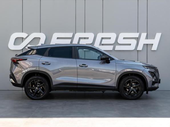 Omoda C5 I с пробегом 2022 года, цена 1 570 000 рублей, 80127 км, внедорожник, Автокод Объявления