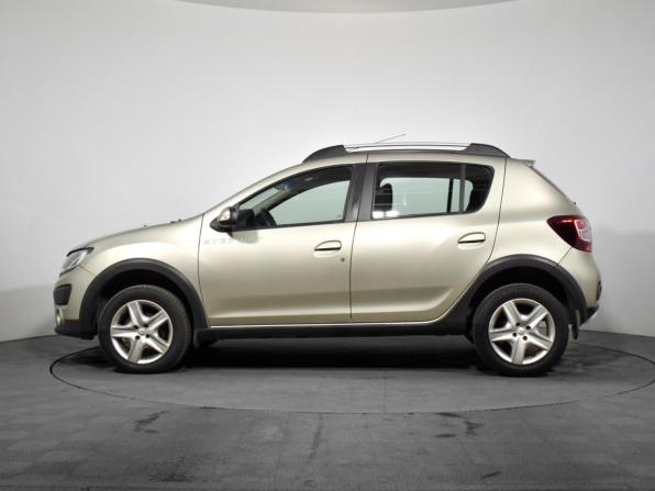 Renault Sandero II с пробегом 2016 года, цена 970 000 рублей, 146092 км, хэтчбек, Автокод Объявления