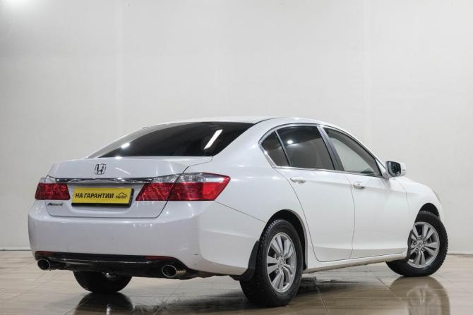 Honda Accord IX с пробегом 2013 года, цена 1 449 000 рублей, 262000 км, седан, Автокод Объявления