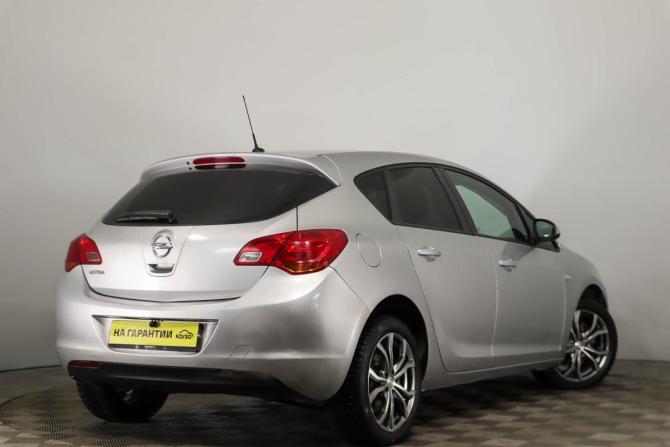 Opel Astra J с пробегом 2012 года, цена 579 000 рублей, 220000 км, хэтчбек, Автокод Объявления